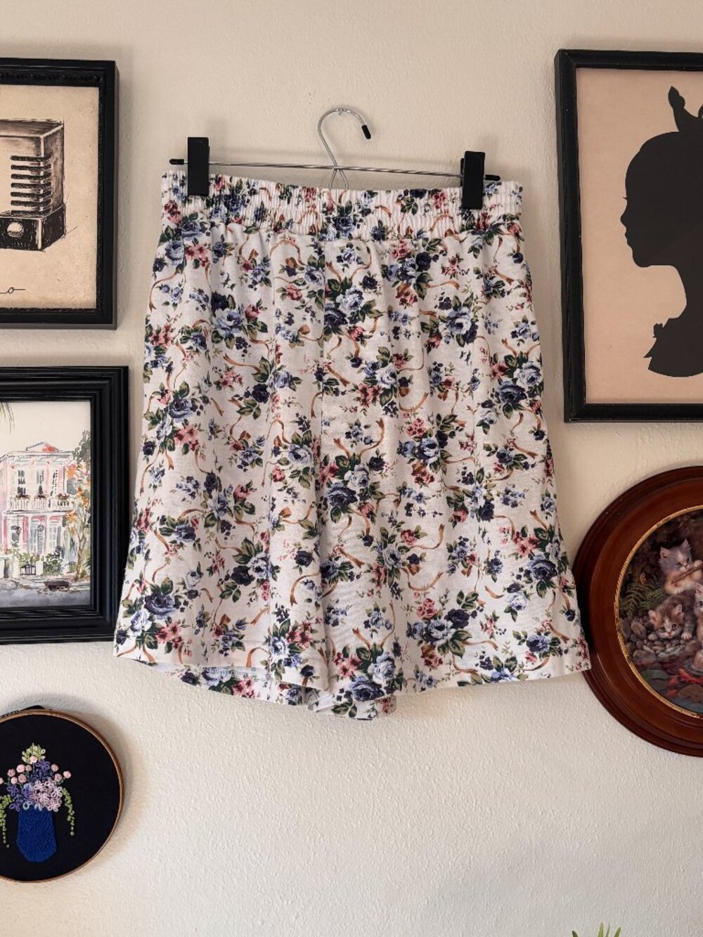 Vintage 90s High Waisted Blue Floral Shorts